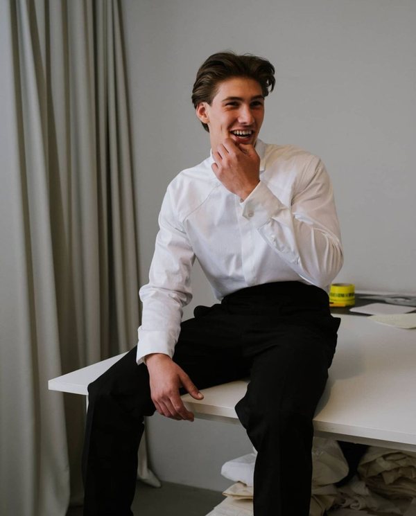 Aleksander Gal — 18