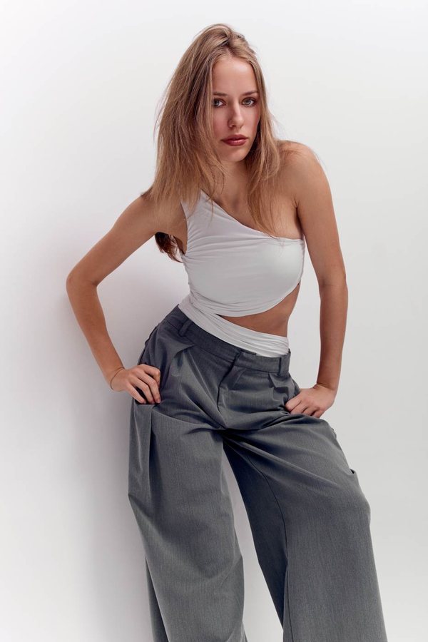 Eva K. — 15